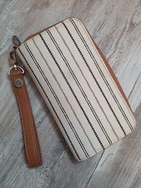 THIRTY-ONE Jewell Zip-Around Wallet Clutch - Cream & Black Stripe